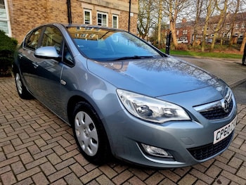Vauxhall Astra feature image