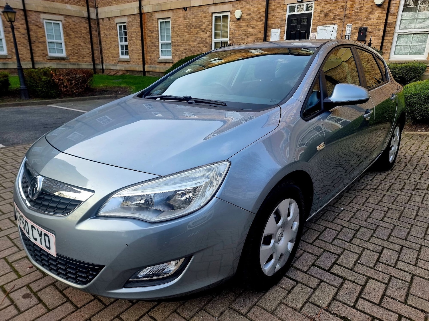 Used Vauxhall Astra 2010 for sale - 78057244: Photo 3