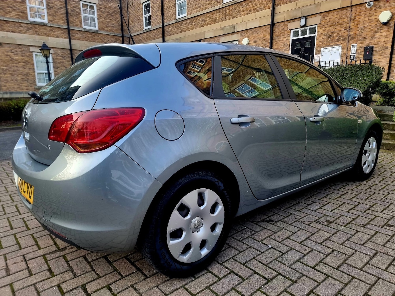 Used Vauxhall Astra 2010 for sale - 78057244: Photo 7