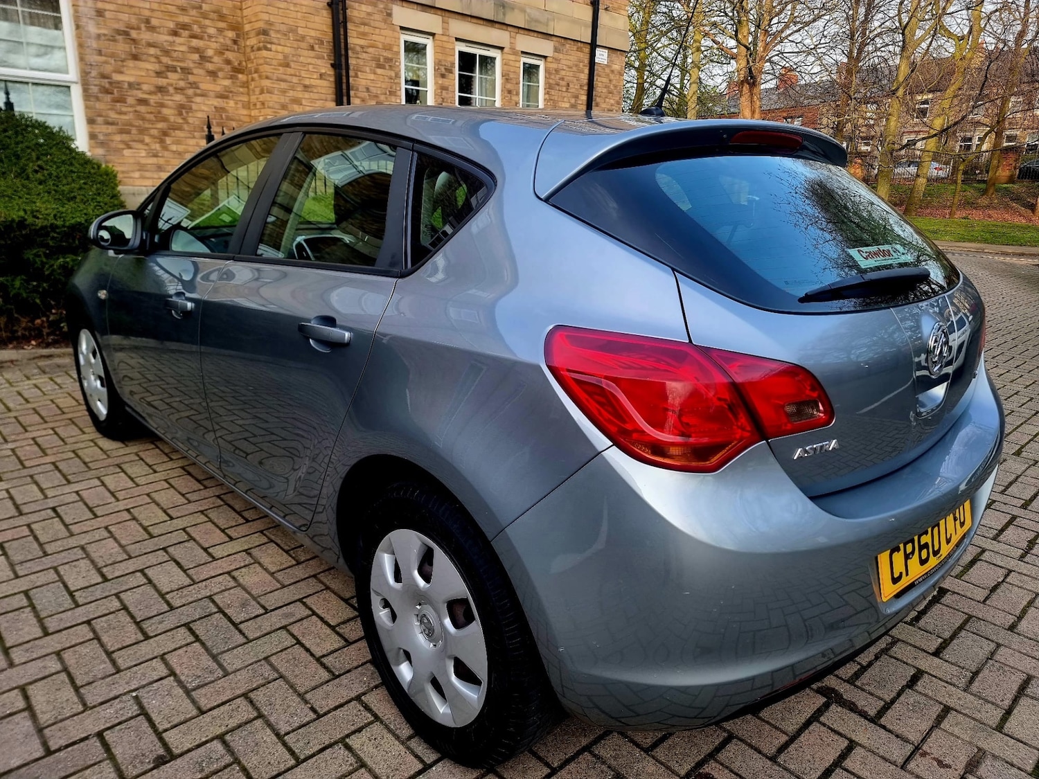 Used Vauxhall Astra 2010 for sale - 78057244: Photo 8