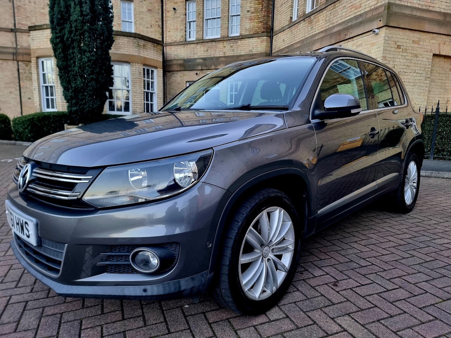 Used Volkswagen Tiguan 2011 for sale - 78045849: Photo 3