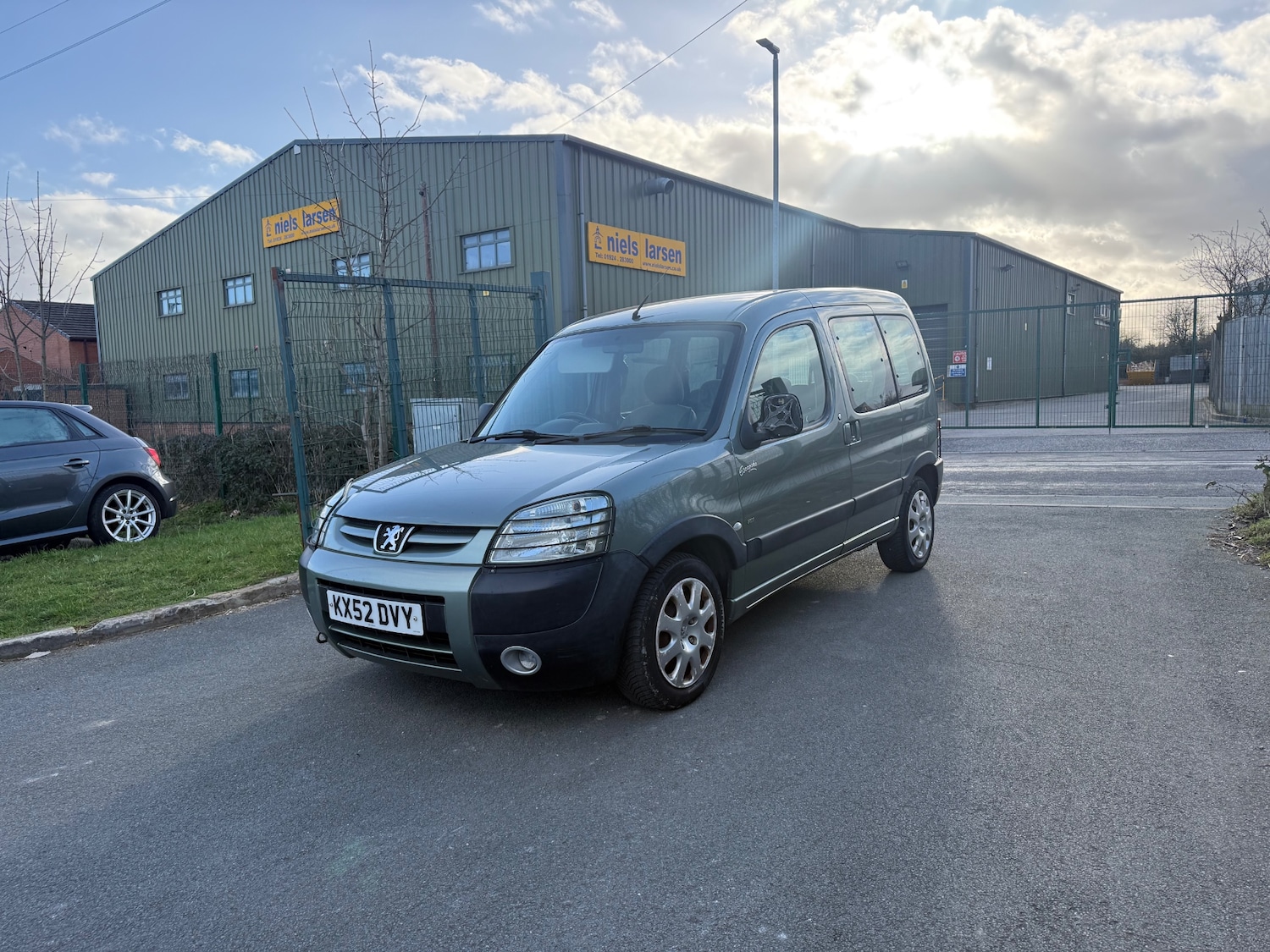 Used Peugeot Partner 2003 for sale - 77877664: Photo 6