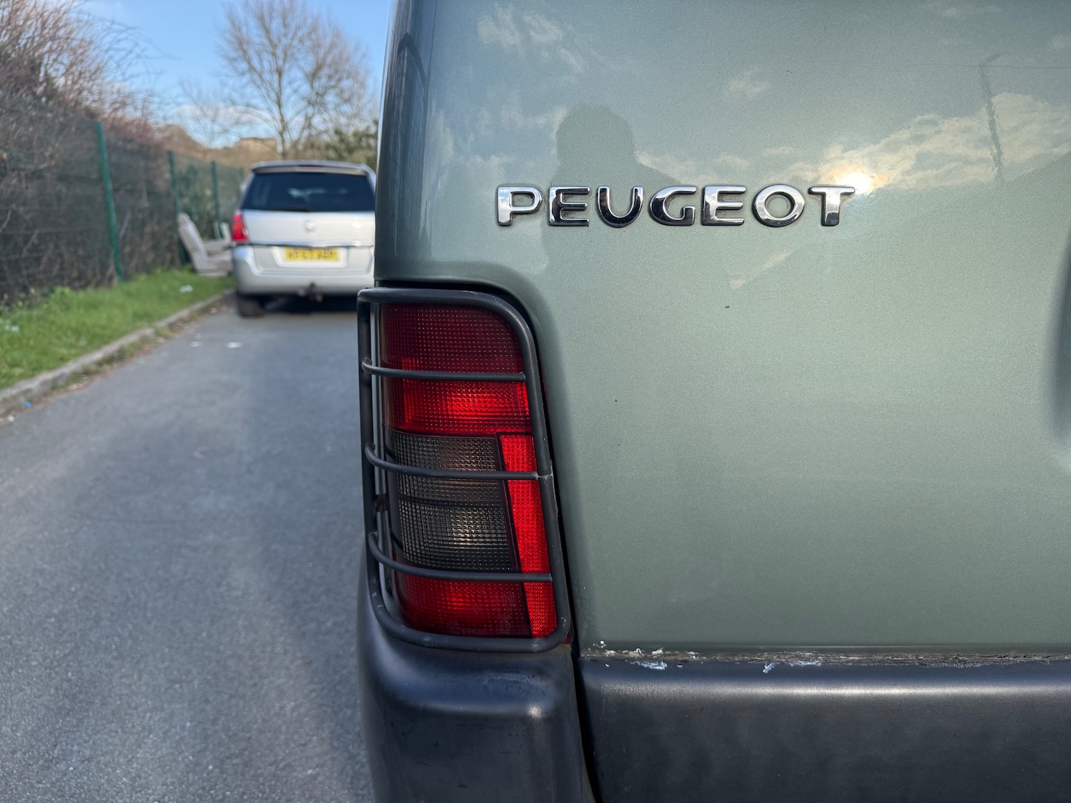 Used Peugeot Partner 2003 for sale - 77877664: Photo 9