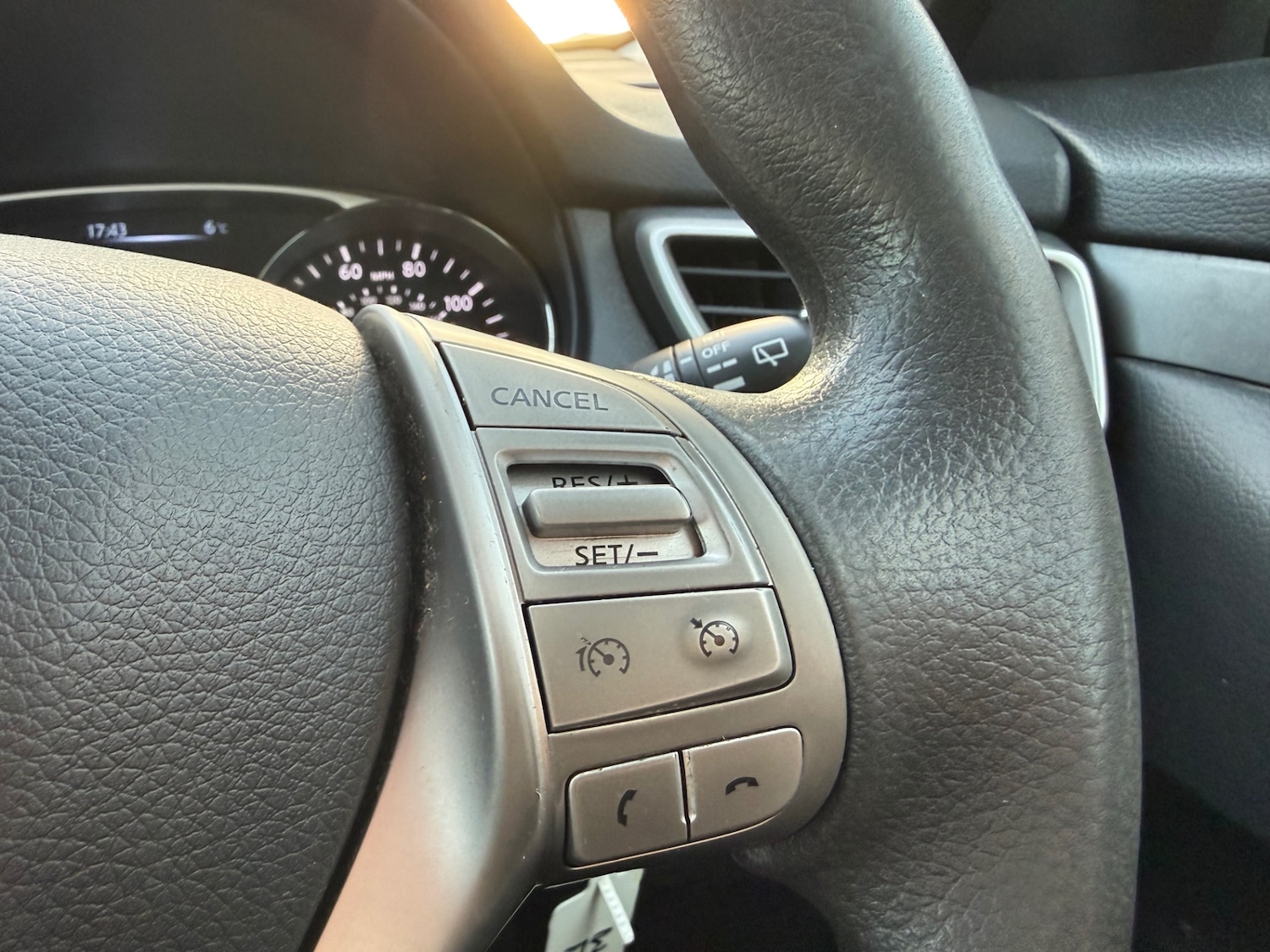 Used Nissan X-Trail 2014 for sale - 78018100: Photo 17