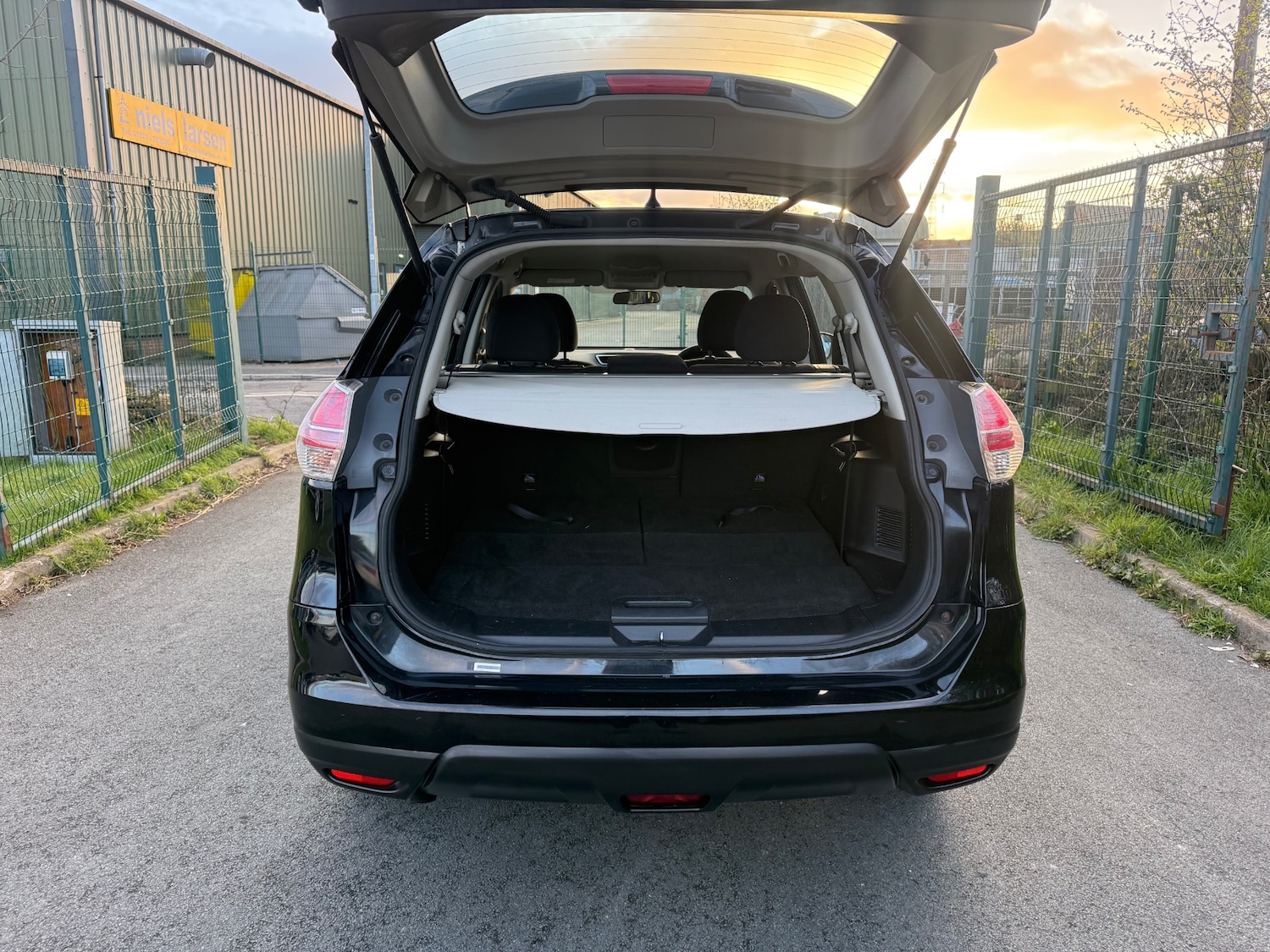 Used Nissan X-Trail 2014 for sale - 78018100: Photo 23