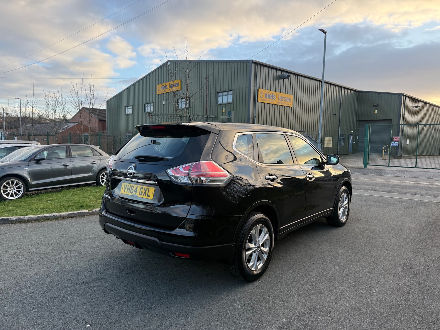 Used Nissan X-Trail 2014 for sale - 78018100: Photo 8