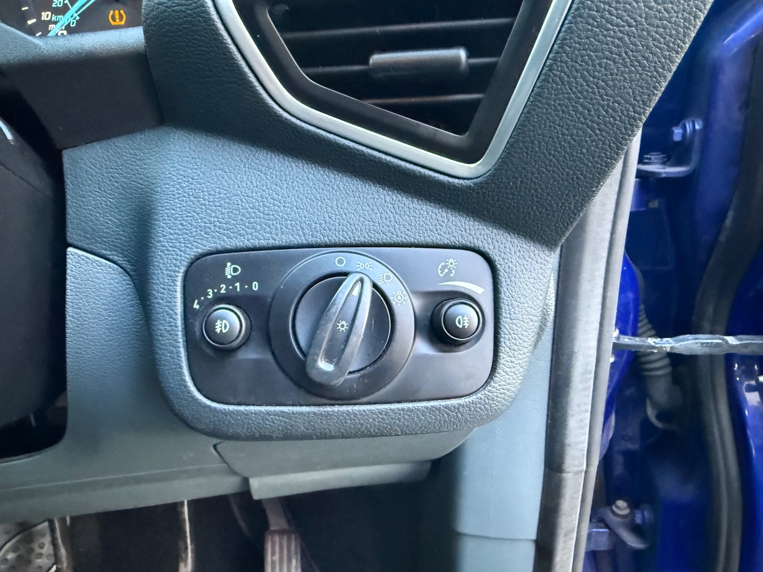 Used Ford C-Max 2014 for sale - 78124812: Photo 17