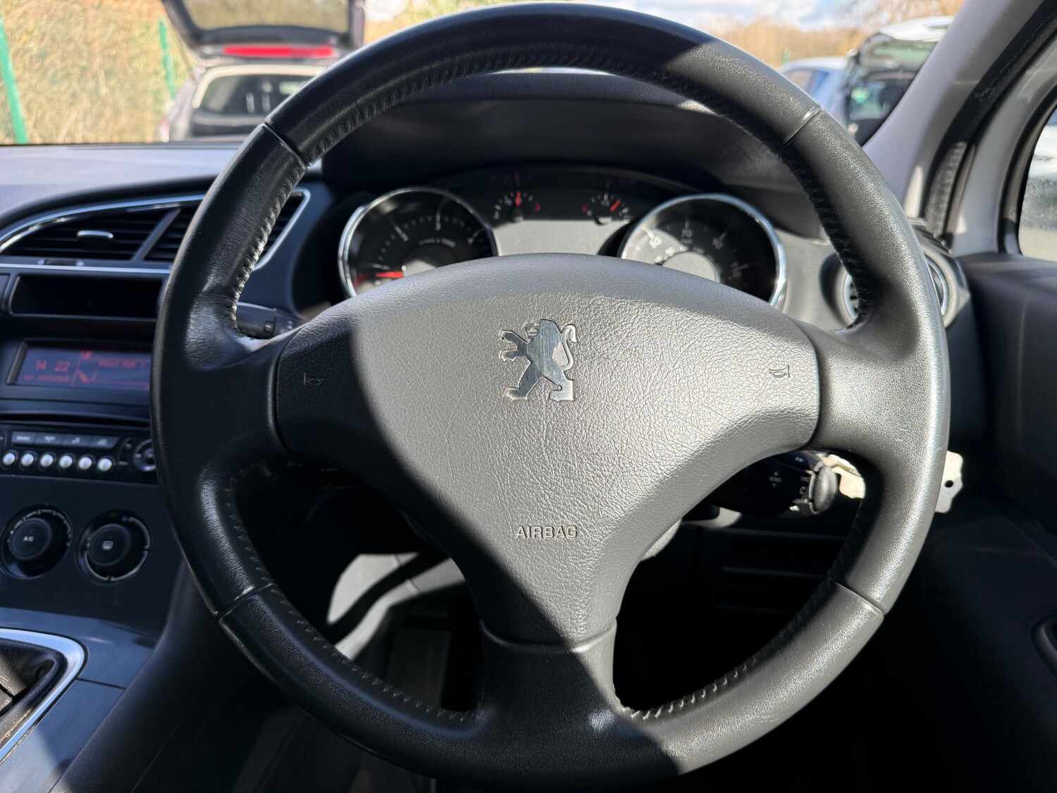 Used Peugeot 3008 2013 for sale - 77889362: Photo 11