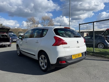 Used Peugeot 3008 2013 for sale - 77889362: Photo
