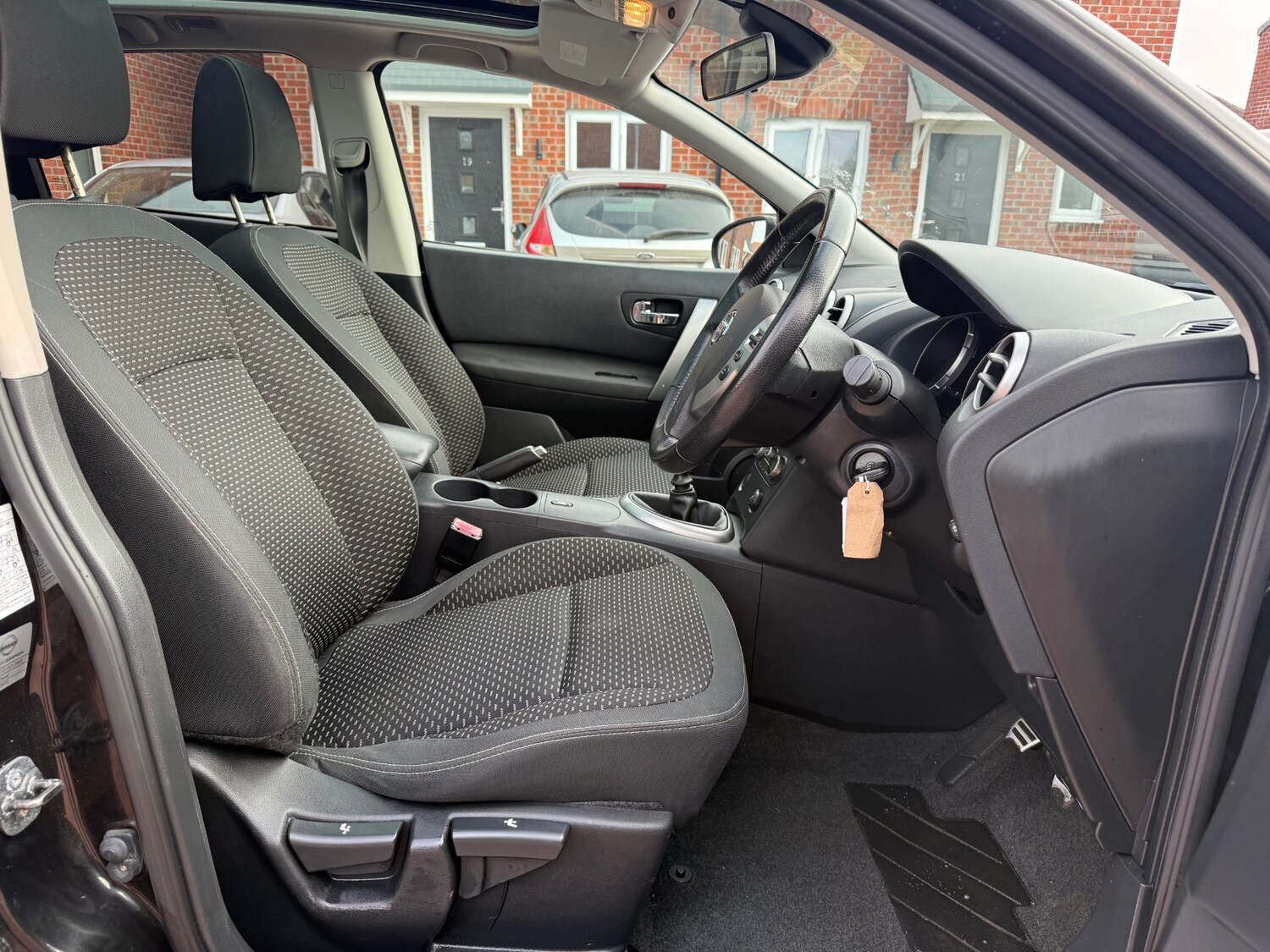 Used Nissan Qashqai 2009 for sale - 77849067: Photo 17