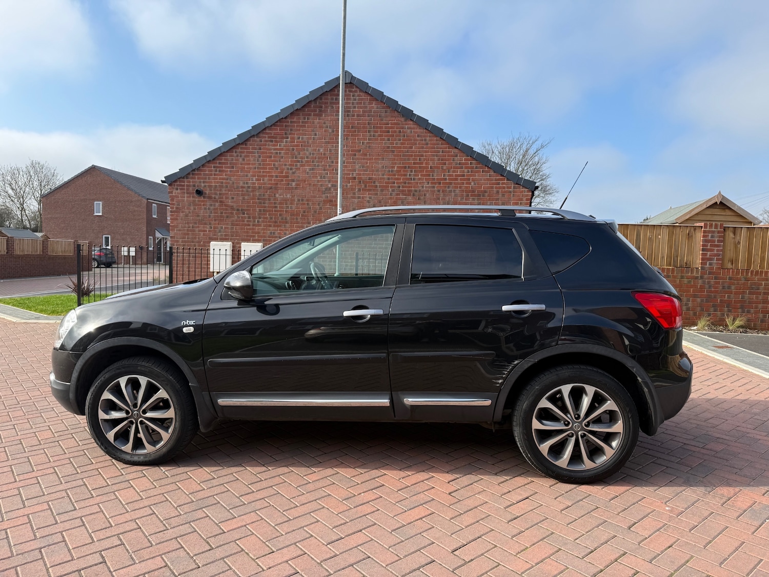 Used Nissan Qashqai 2009 for sale - 77849067: Photo 7
