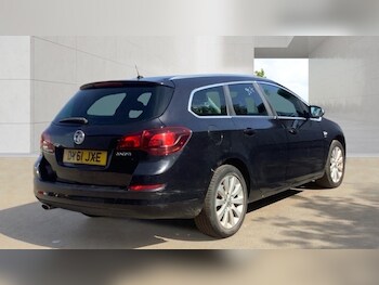 Used Vauxhall Astra 2011 for sale - 78705735: Photo