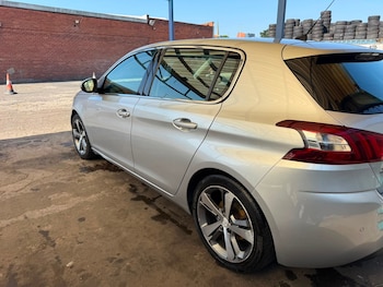 Used Peugeot 308 2016 for sale - 79327564: Photo