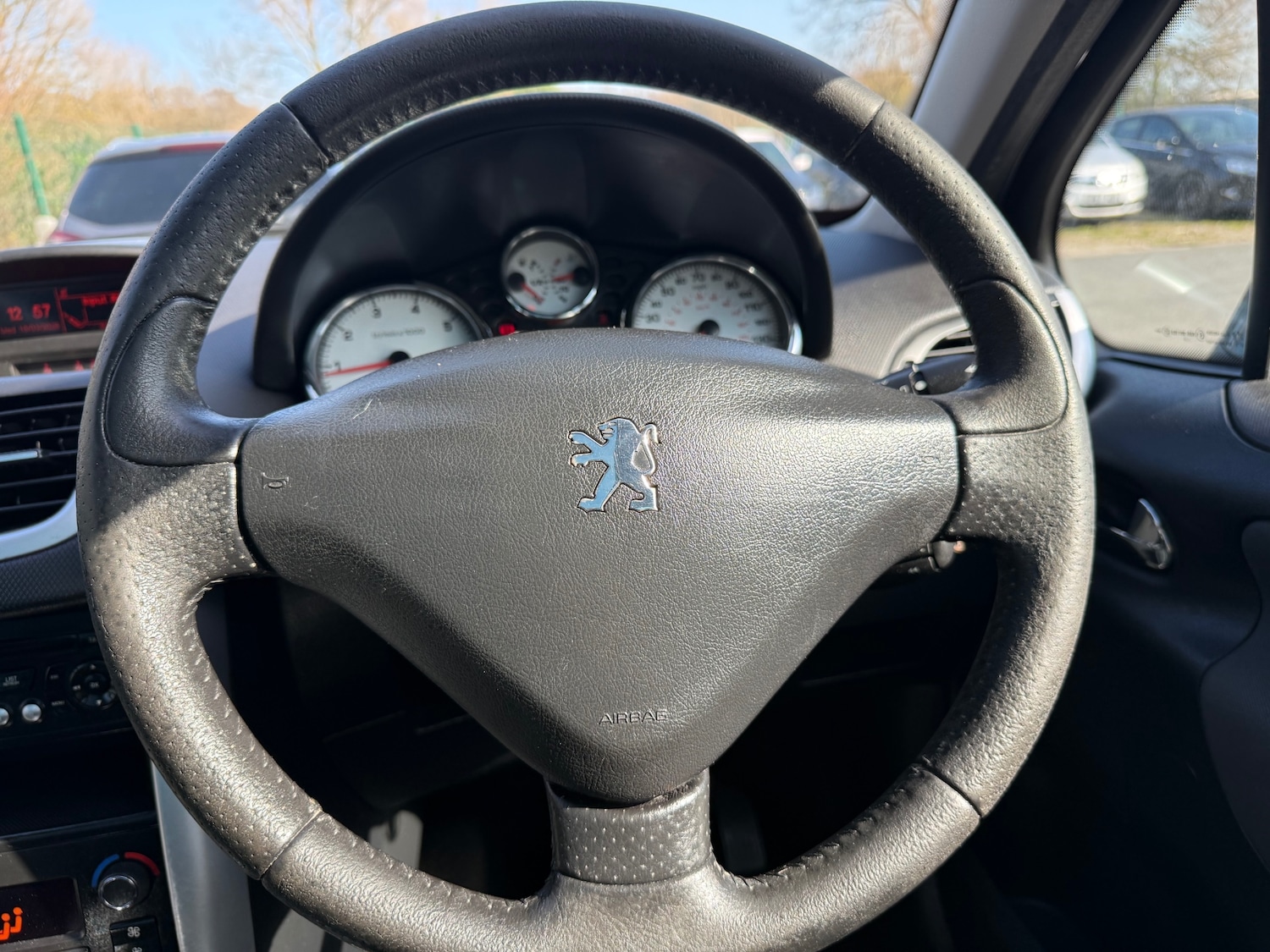 Used Peugeot 207 2010 for sale - 77932350: Photo 9