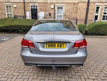 Used Mercedes-Benz E Class 2013 for sale - 79711338: Photo