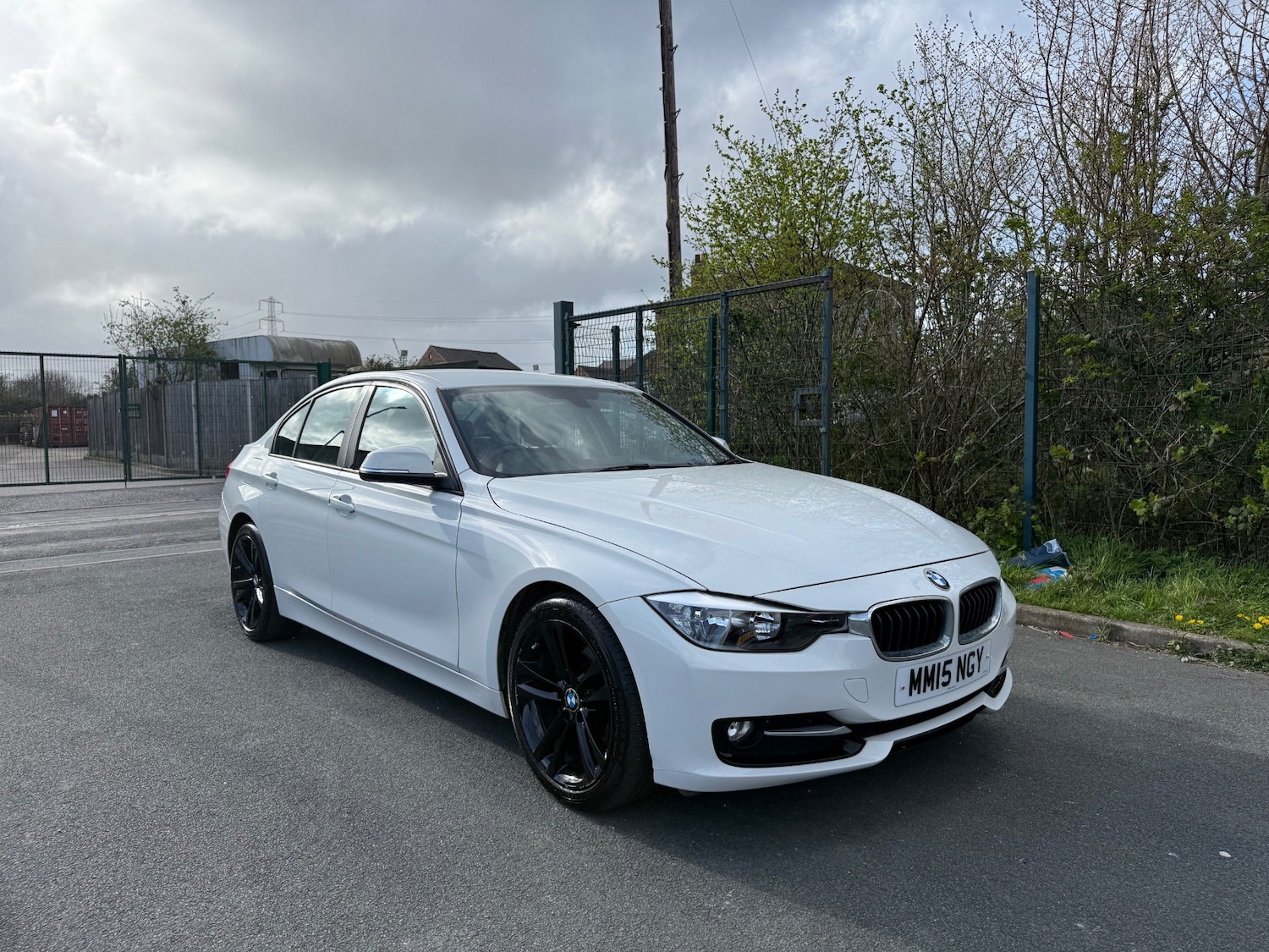 Used BMW 3 Series 2015 for sale - 78123519: Photo 1