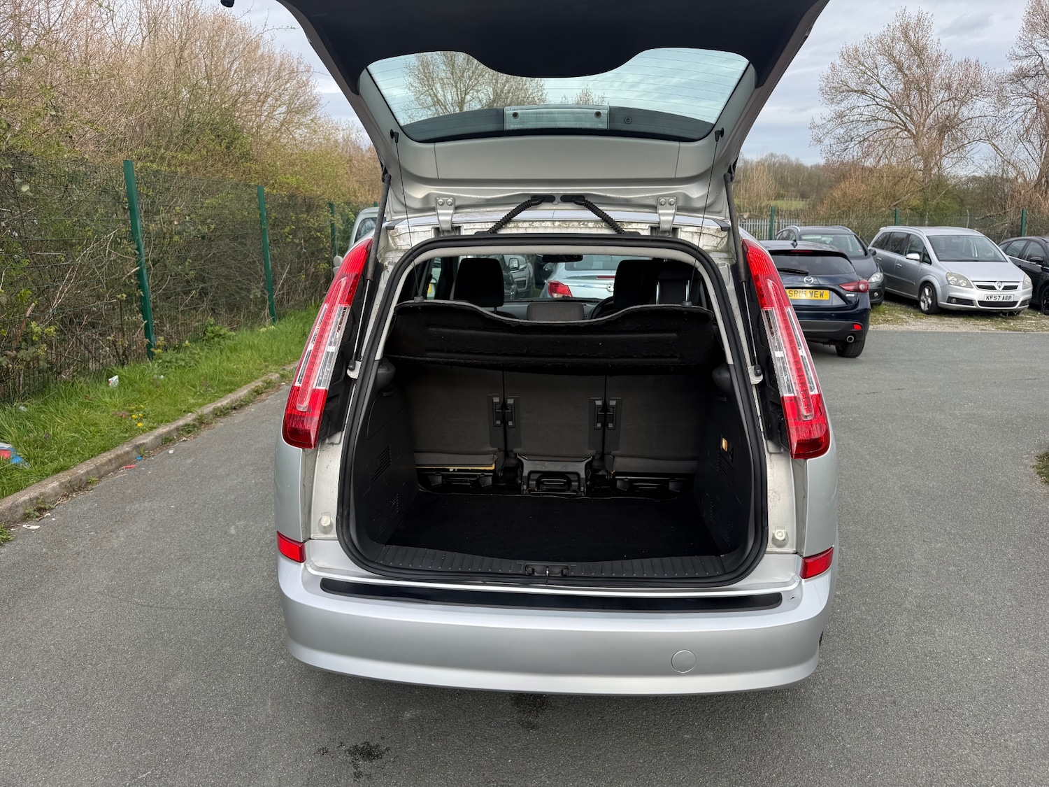 Used Ford C-Max 2009 for sale - 78028148: Photo 17