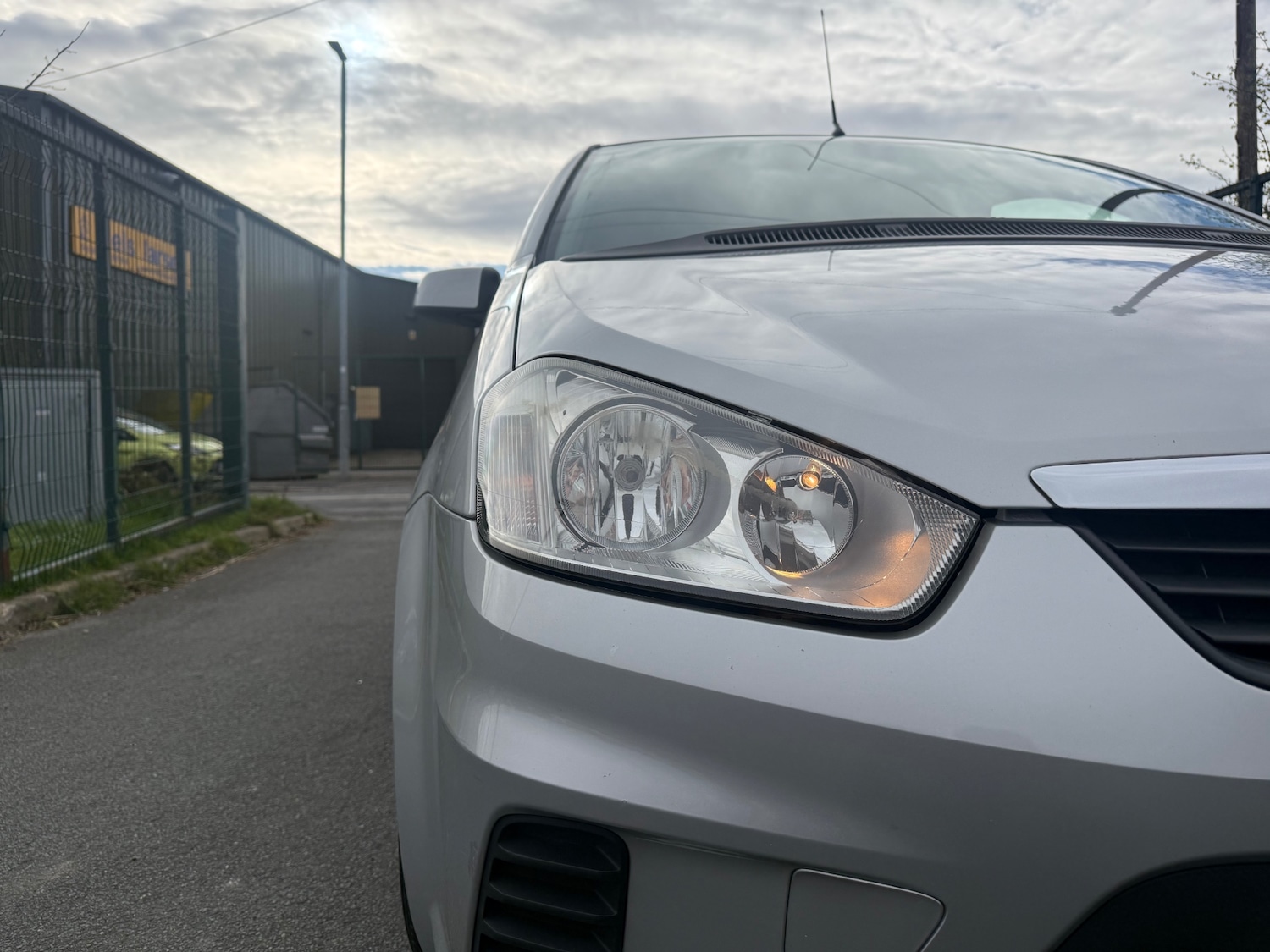 Used Ford C-Max 2009 for sale - 78028148: Photo 9