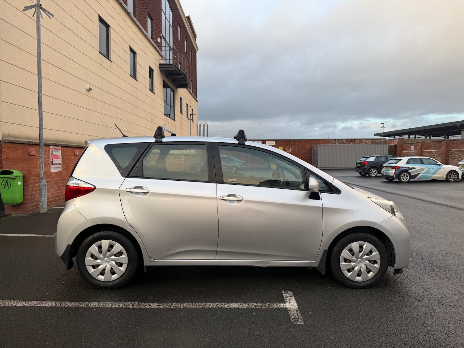 Used Toyota Verso 2012 for sale - 77880886: Photo 2