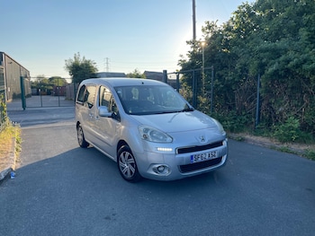 Used Peugeot Partner Tepee 2012 for sale - 79159162: Photo