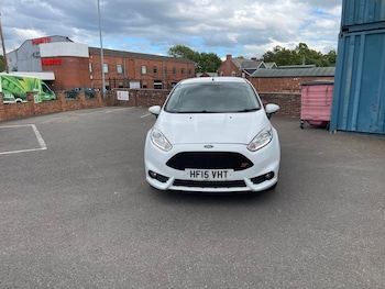 Used Ford Fiesta 2015 for sale - 78957027: Photo
