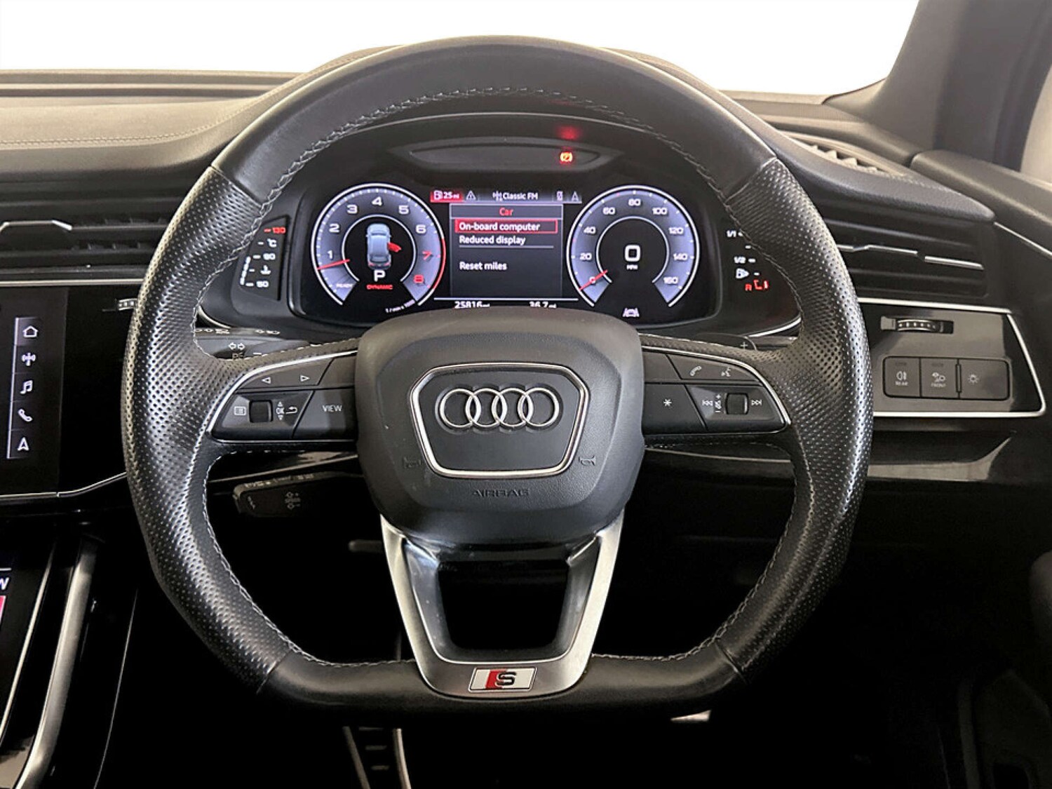 Used Audi Q7 2023 for sale - 78223443: Photo 17