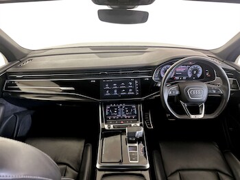 Used Audi Q7 2023 for sale - 78223443: Photo