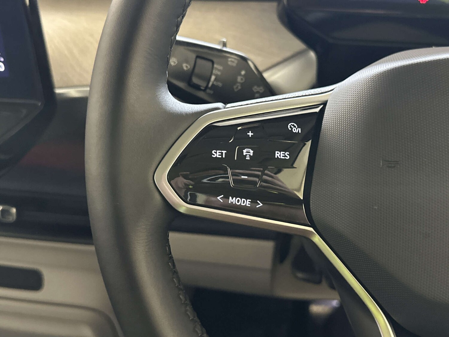 Used Volkswagen ID.Buzz 2023 for sale - 78225904: Photo 18