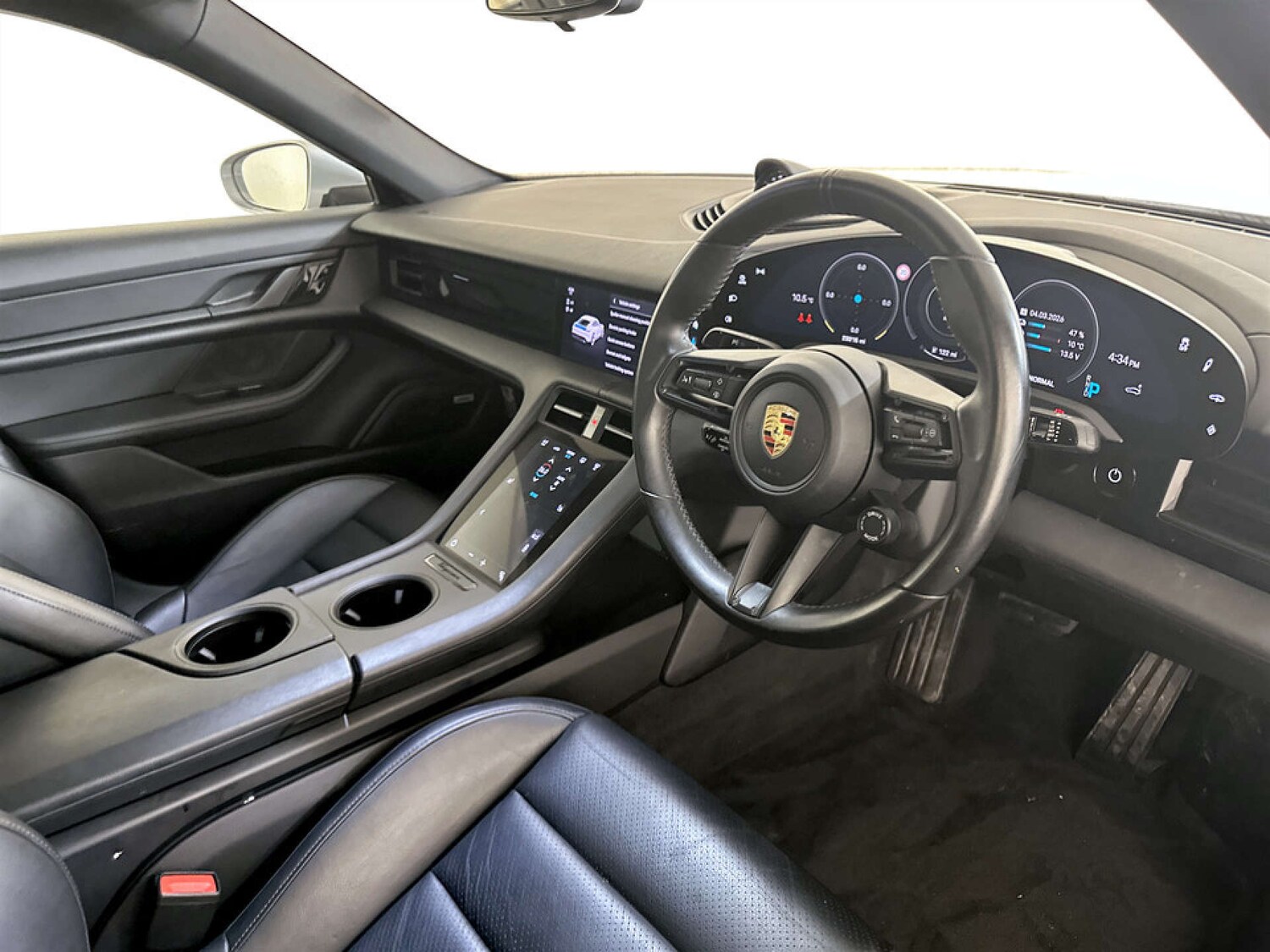 Used Porsche Taycan 2021 for sale - 78225897: Photo 15