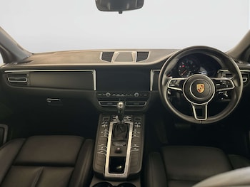 Used Porsche Macan 2019 for sale - 78333347: Photo