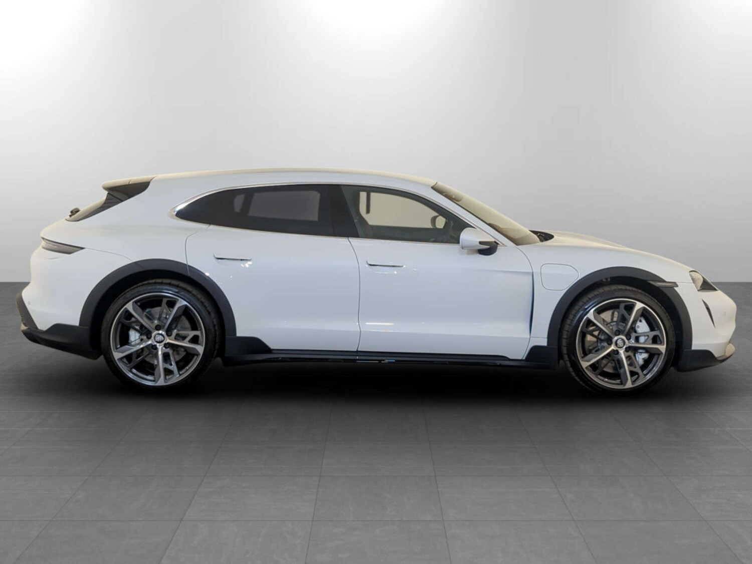 Used Porsche Taycan 2022 for sale - 78225973: Photo 11