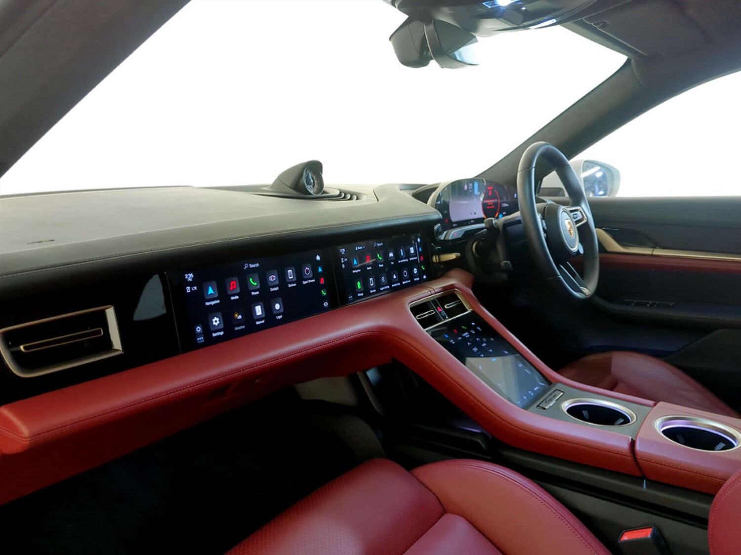 Used Porsche Taycan 2022 for sale - 78225973: Photo 12