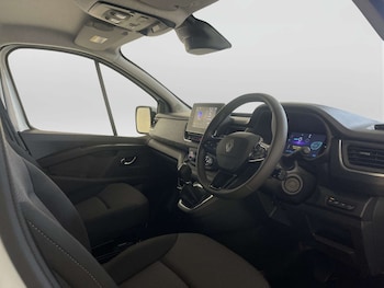 Used Renault Trafic E-Tech 2025 for sale - 78333281: Photo