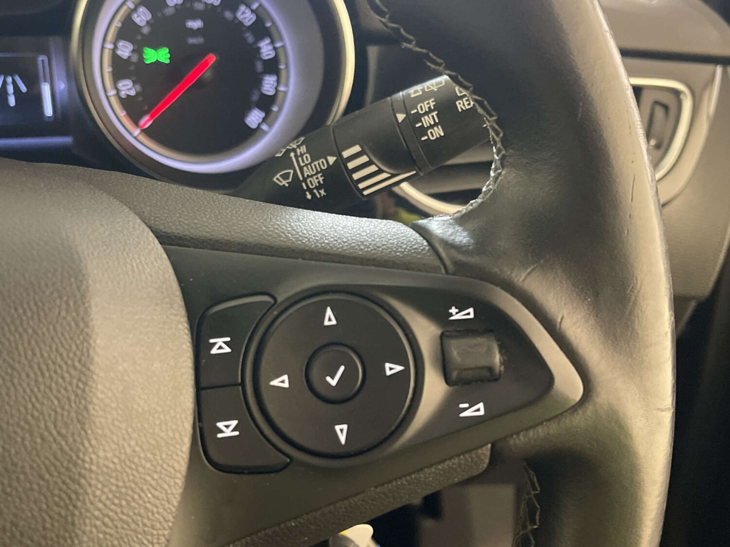 Used Vauxhall Astra 2018 for sale - 78225965: Photo 19