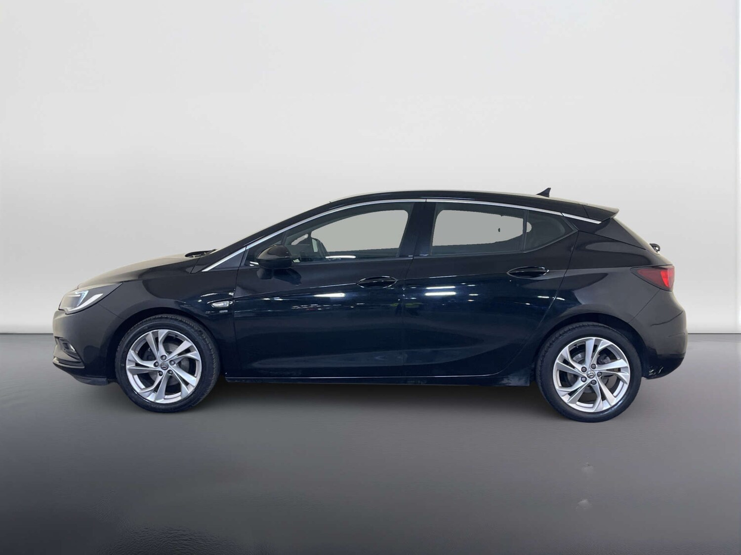 Used Vauxhall Astra 2018 for sale - 78225965: Photo 7