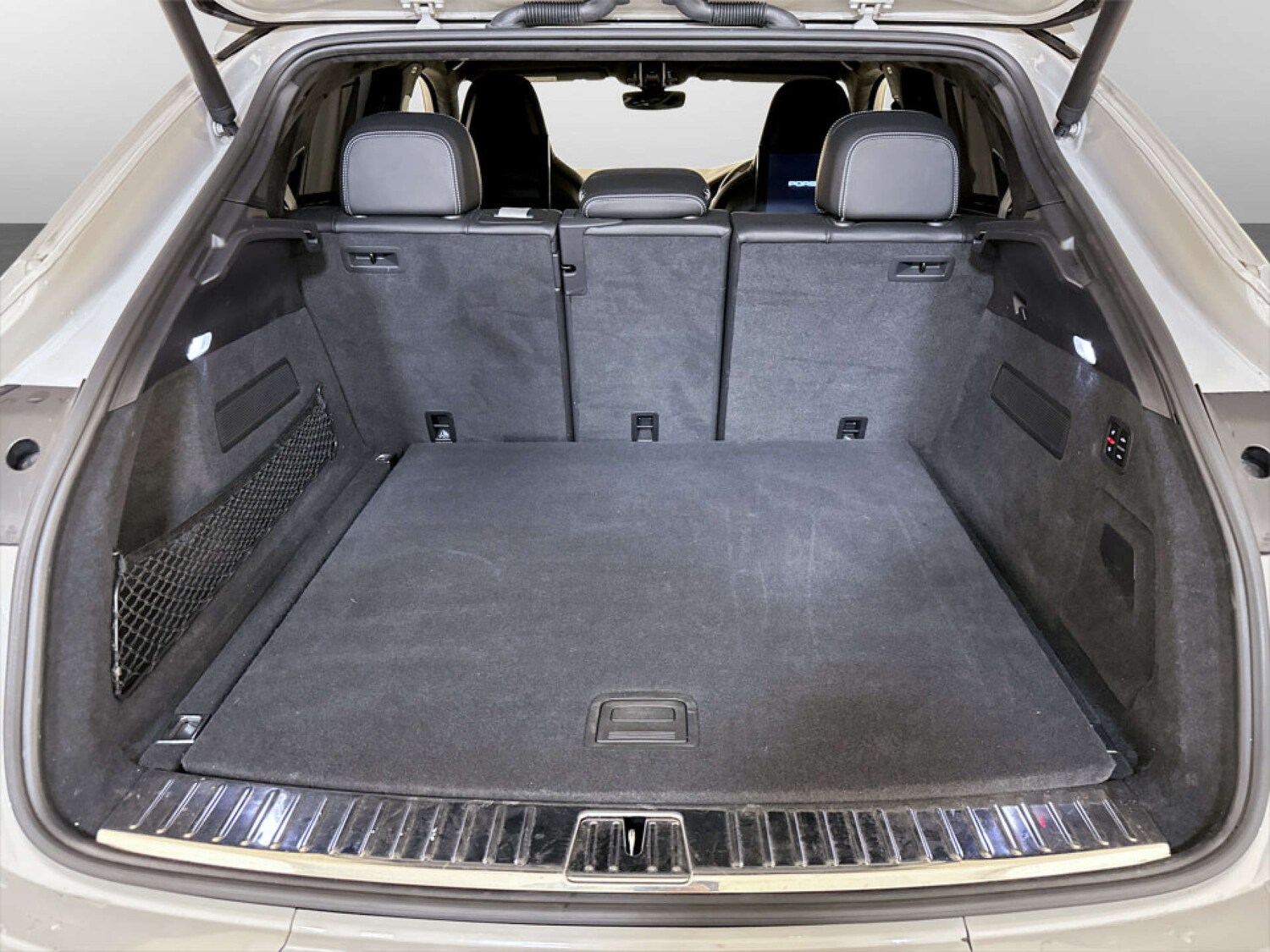 Used Porsche Cayenne 2020 for sale - 78225950: Photo 17