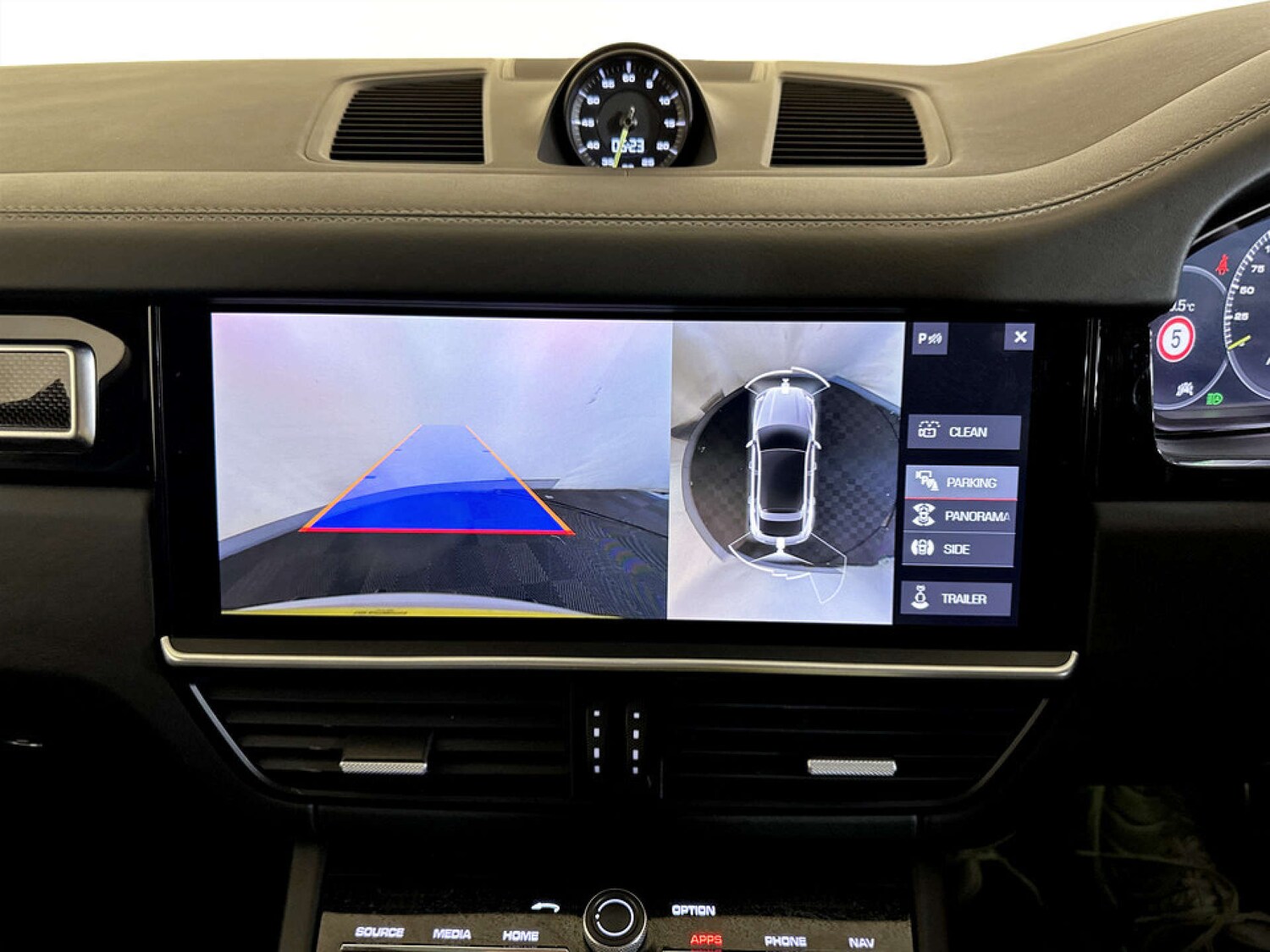 Used Porsche Cayenne 2020 for sale - 78225950: Photo 25