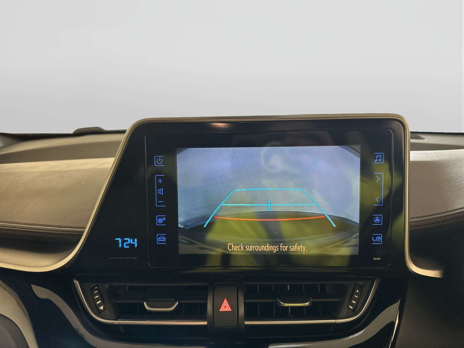 Used Toyota C-HR 2019 for sale - 78225876: Photo 22