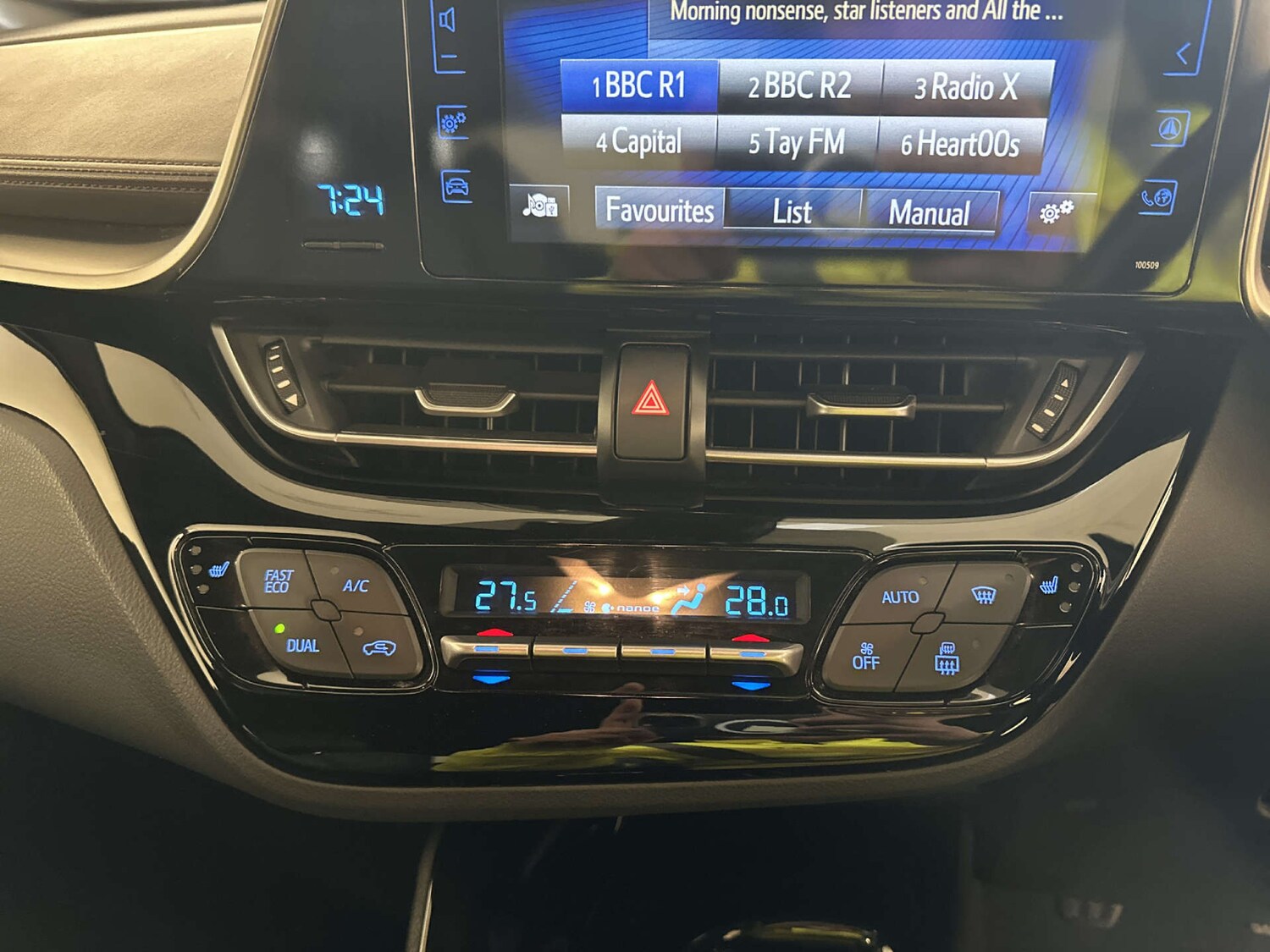 Used Toyota C-HR 2019 for sale - 78225876: Photo 24