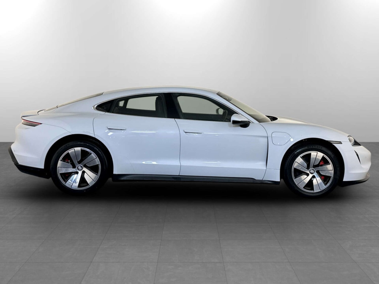 Used Porsche Taycan 2022 for sale - 78225948: Photo 11