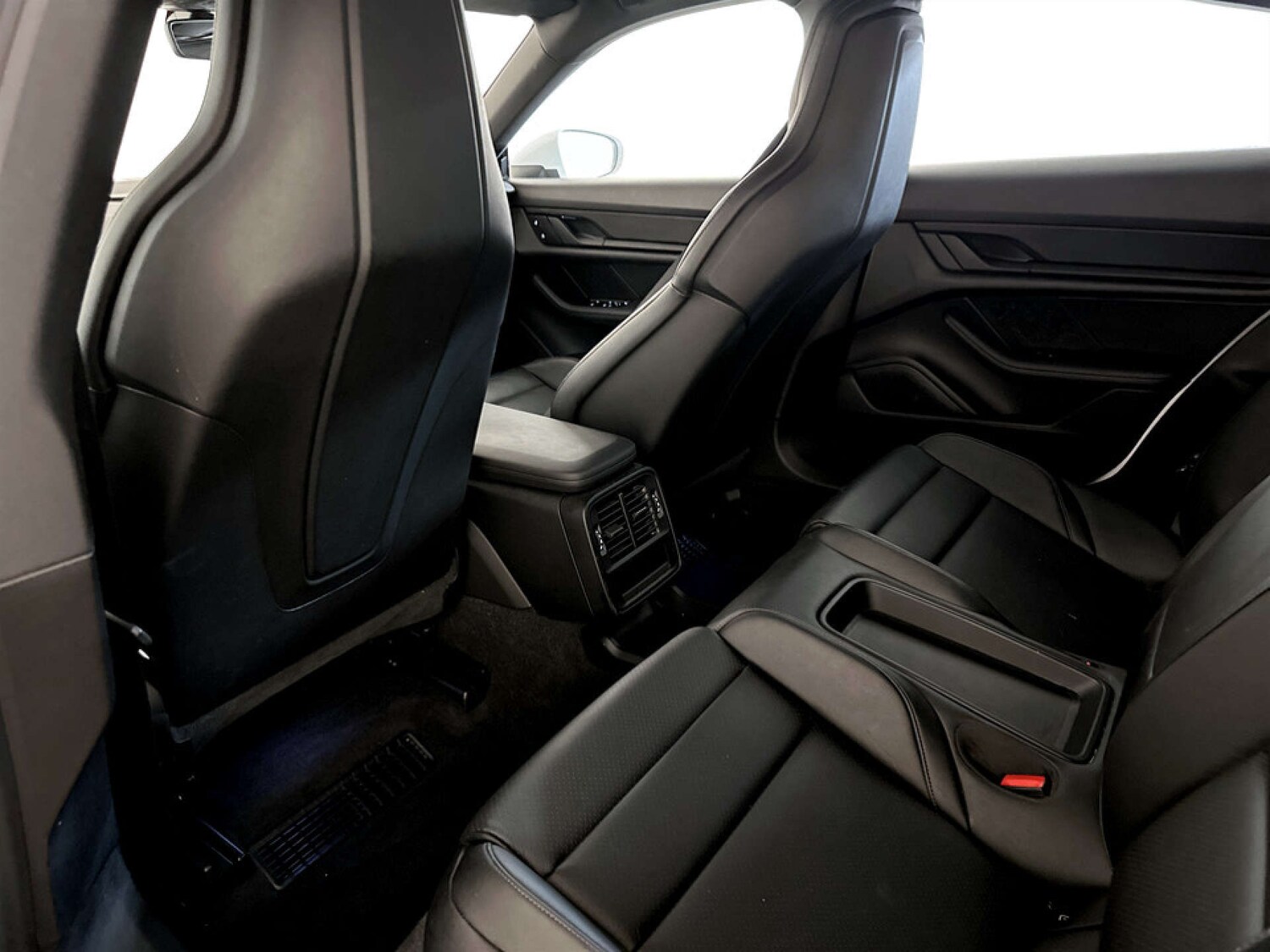 Used Porsche Taycan 2022 for sale - 78225948: Photo 14