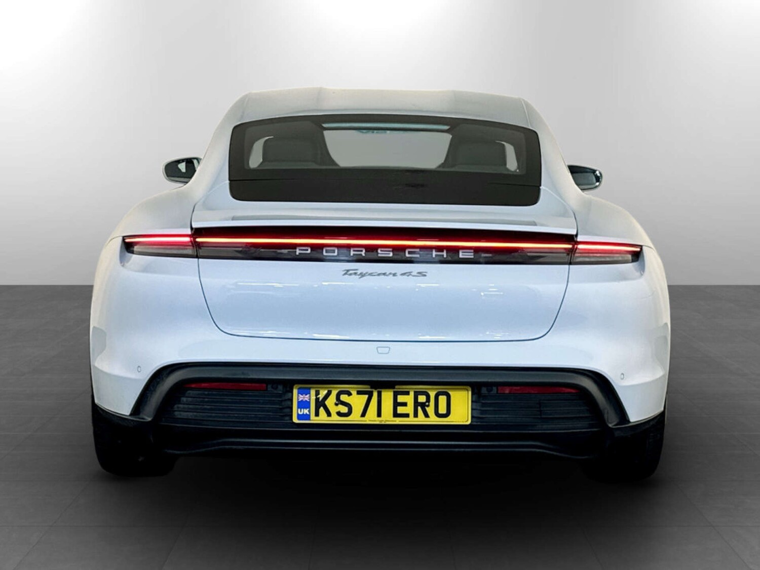 Used Porsche Taycan 2022 for sale - 78225948: Photo 9