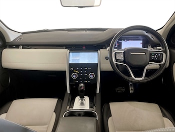 Used Land Rover Discovery Sport 2021 for sale - 78409157: Photo