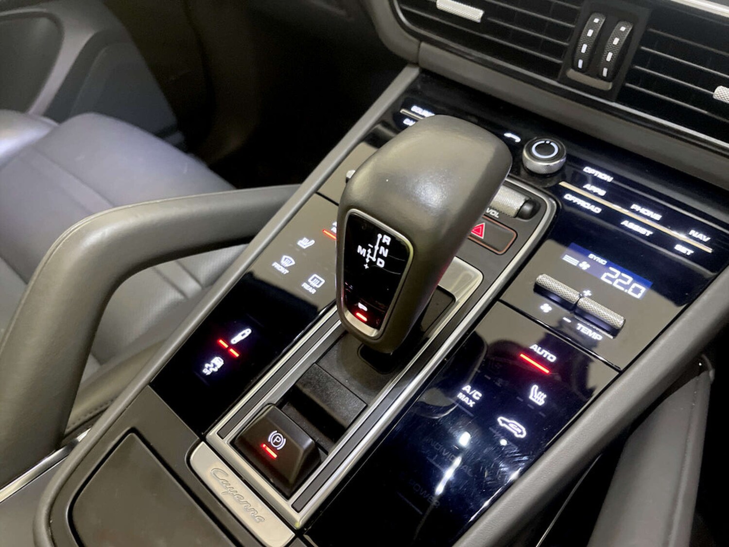 Used Porsche Cayenne 2018 for sale - 78223435: Photo 27