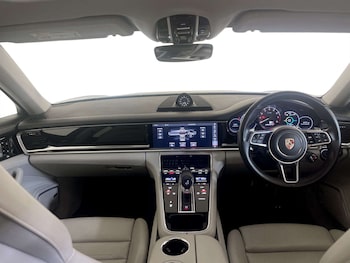 Used Porsche Panamera 2019 for sale - 78272848: Photo