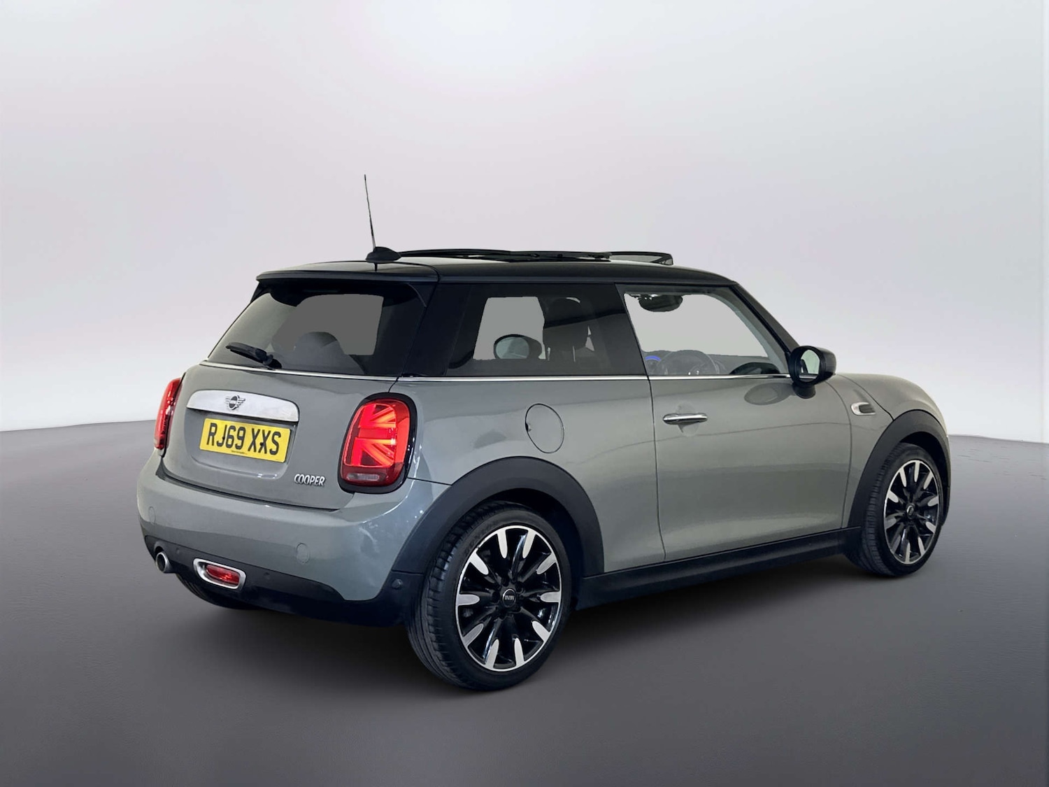 Used MINI Hatch 2019 for sale - 78223531: Photo 10