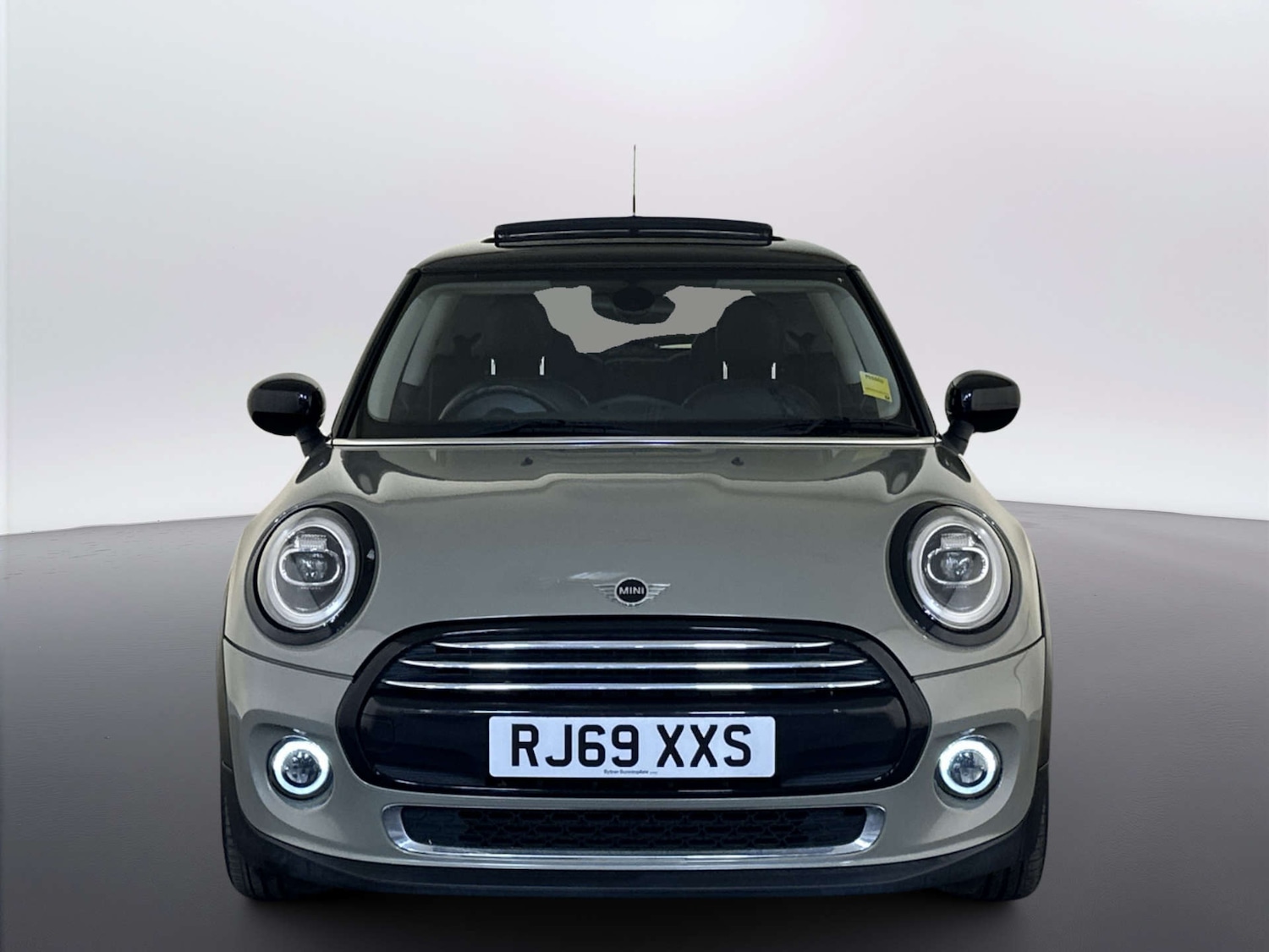 Used MINI Hatch 2019 for sale - 78223531: Photo 5