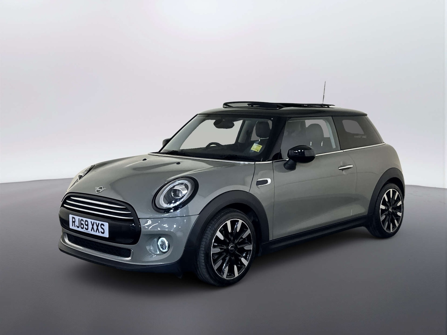 Used MINI Hatch 2019 for sale - 78223531: Photo 6