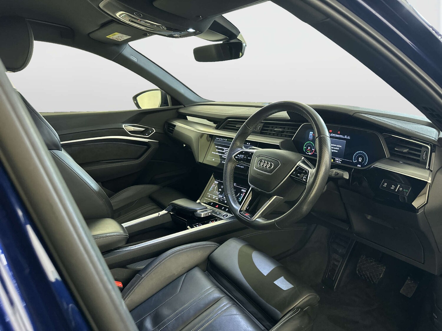 Used Audi e-tron 2021 for sale - 78225928: Photo 16