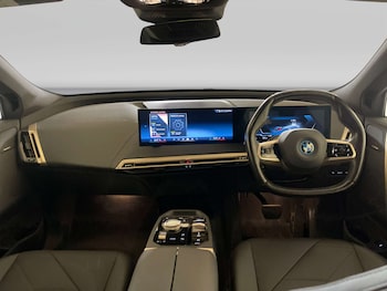 Used BMW iX 2023 for sale - 79618231: Photo